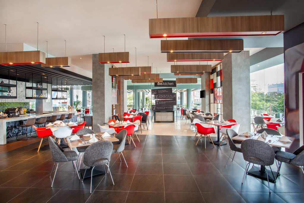 Ibis Manado City Center Boulevard Kültér fotó