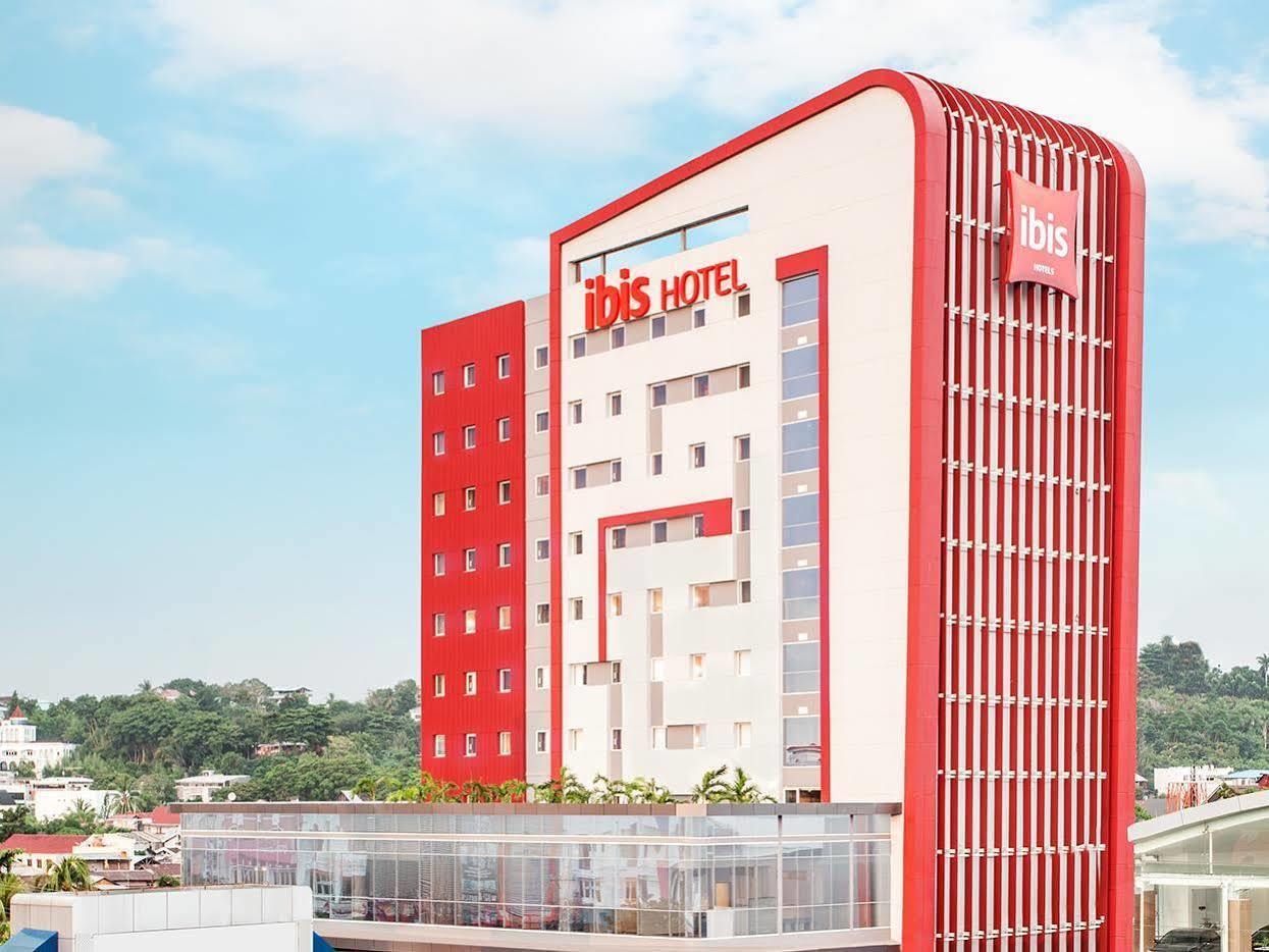 Ibis Manado City Center Boulevard Kültér fotó